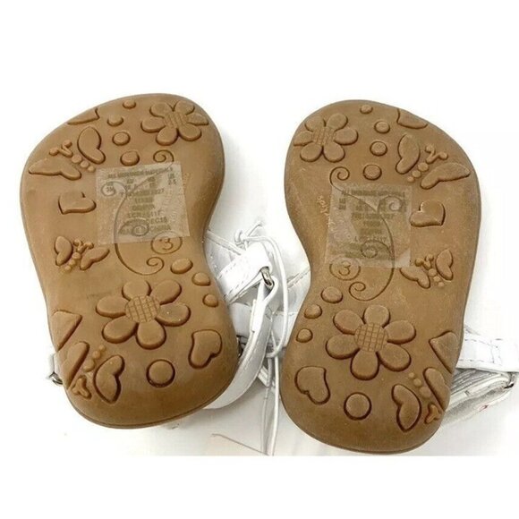 Wonderkids‎ Baby 3D Floral Faux Rhinestone Sandals Adjustable Strap White Size 3 - Picture 3 of 6